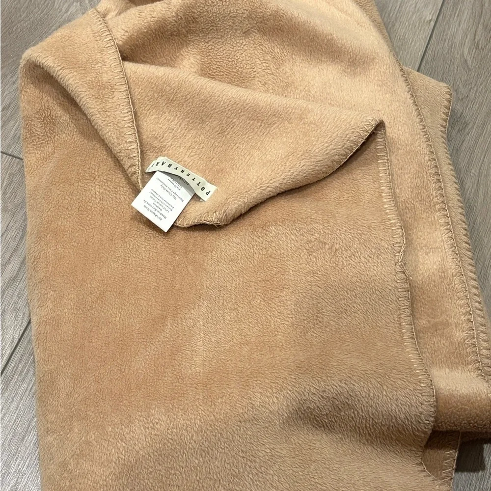 Pottery Barn Camel Fleece Blanket Lux 50-70